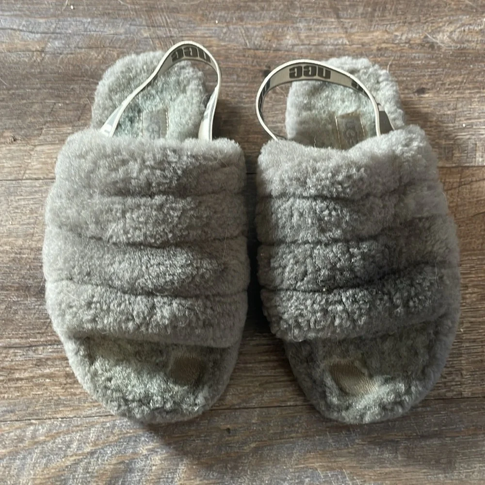 Ugg fluff yeah slides sandals
